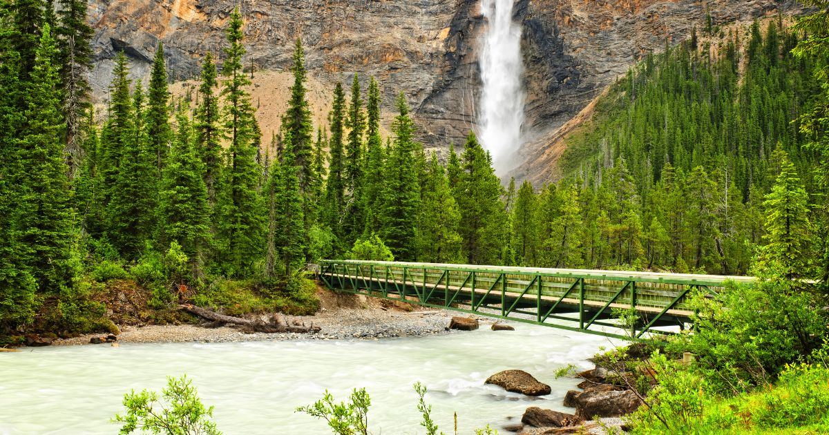 Takakkaw Falls